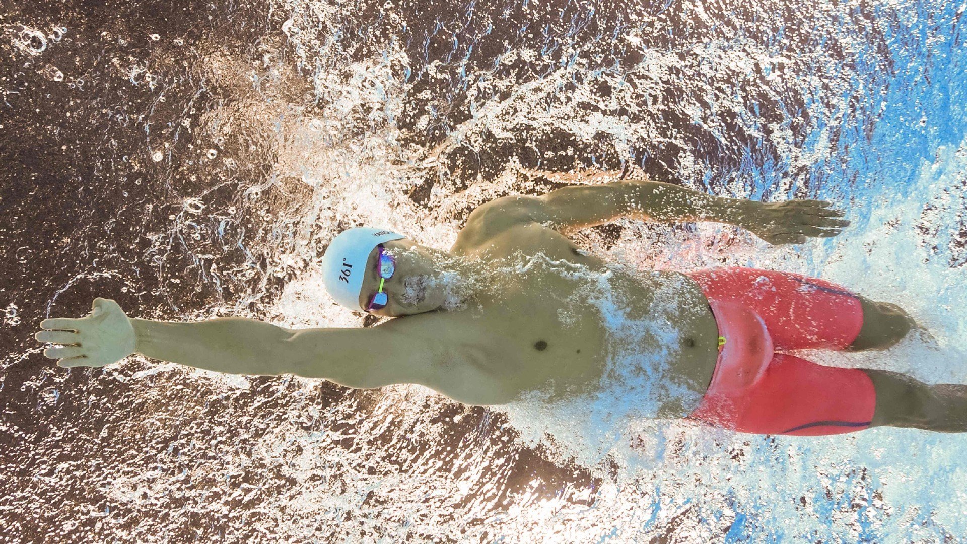 _夏季水上漂流节:清凉一夏的极限挑战_,水上漂流运动满足的条件